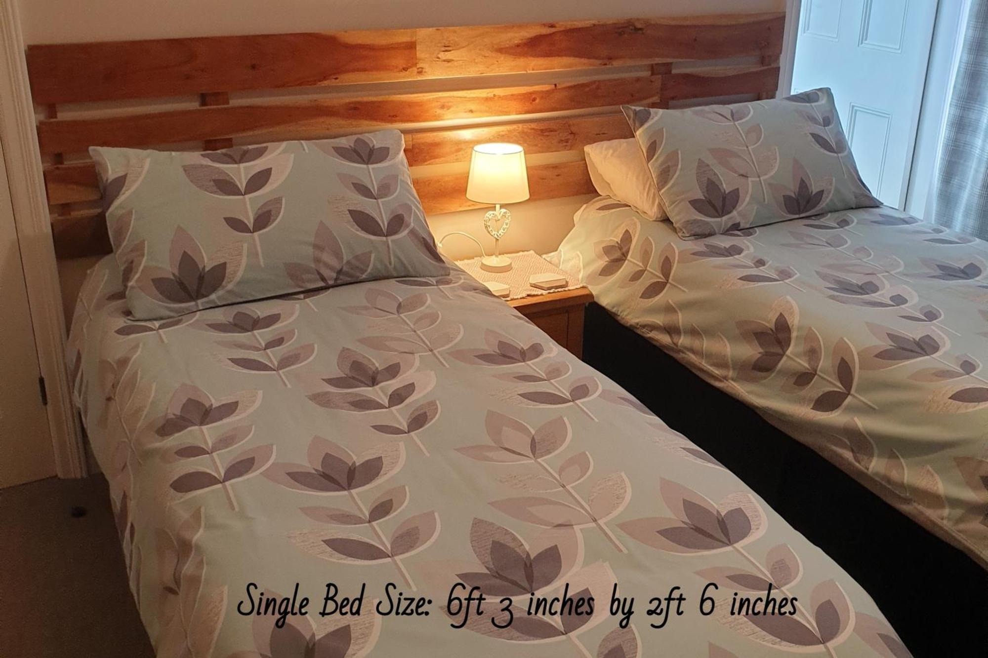 Lyndene Bed & Breakfast Пенистоун Екстериор снимка
